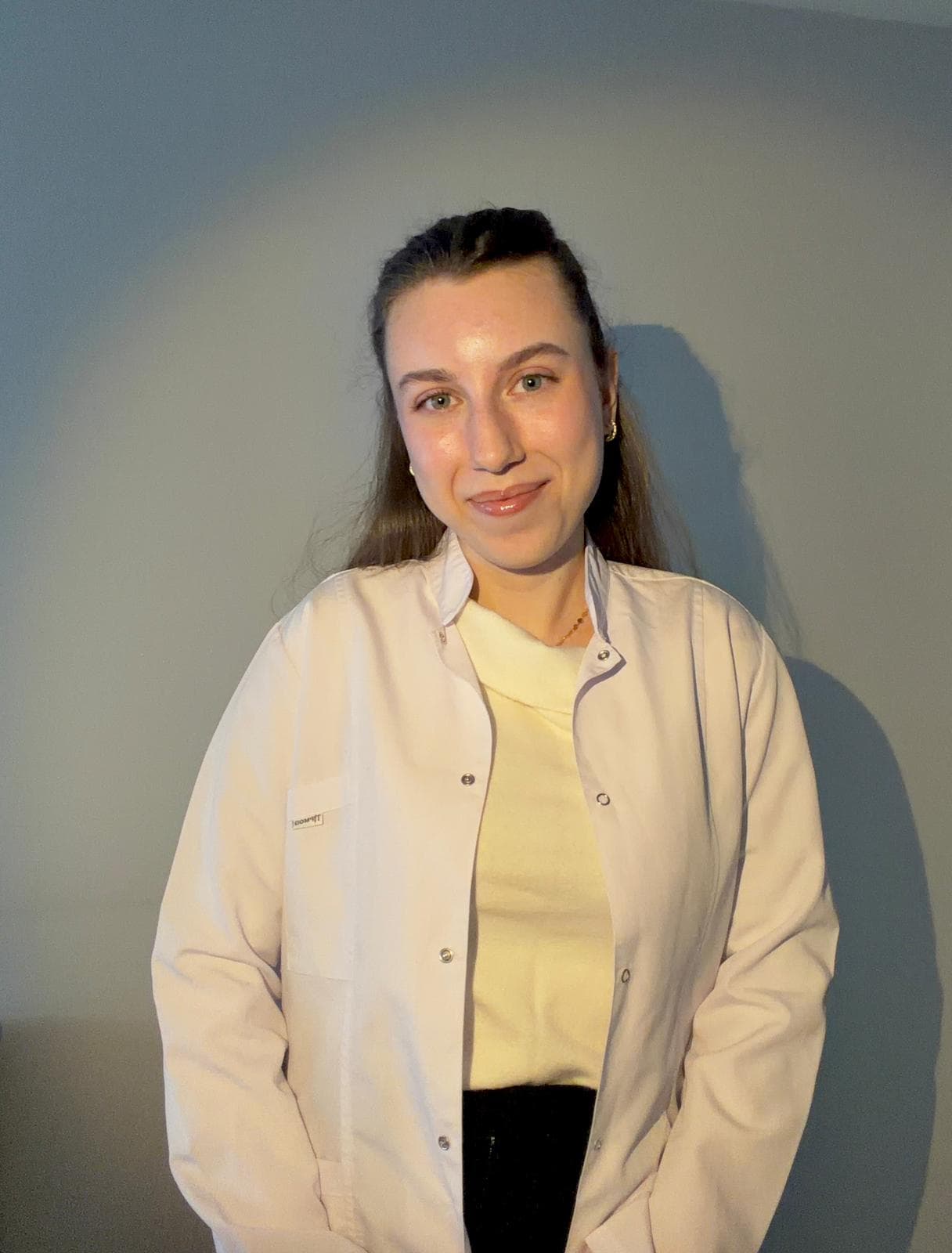 Dyt. Emine Oya Savaş