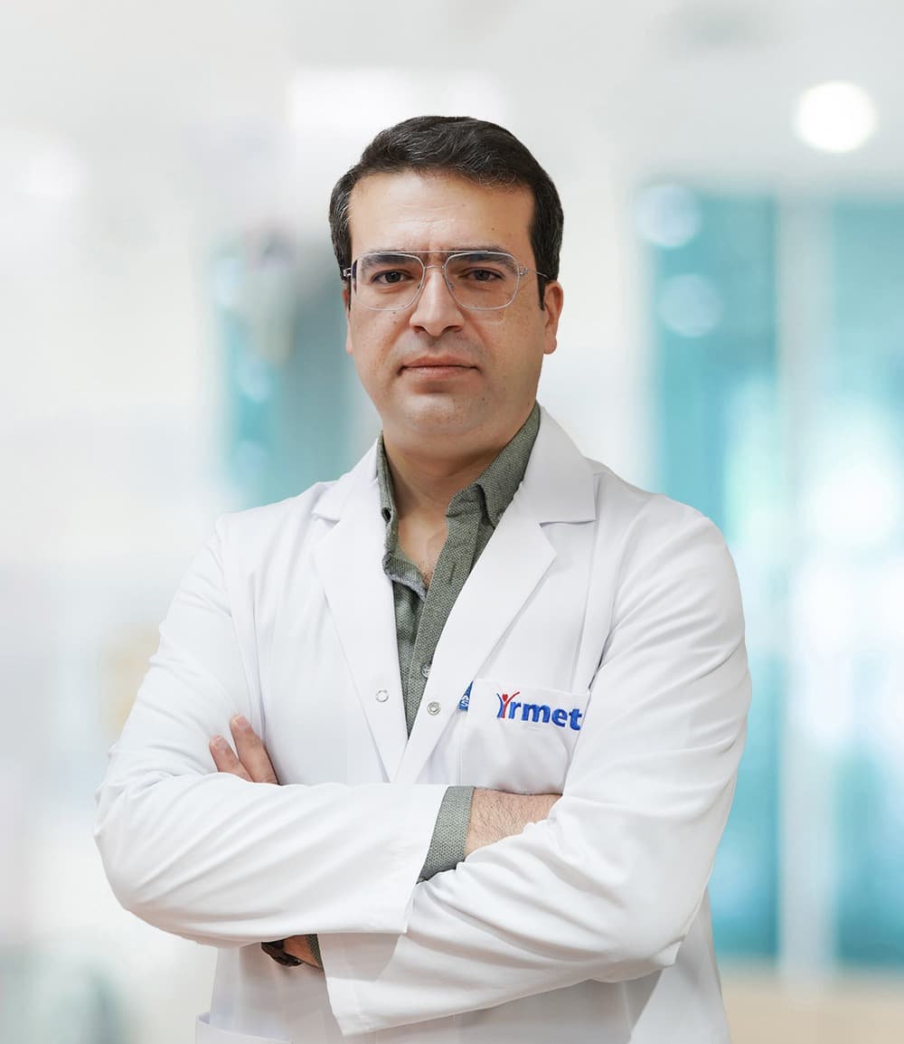 Op. Dr. Emre Çavuş
