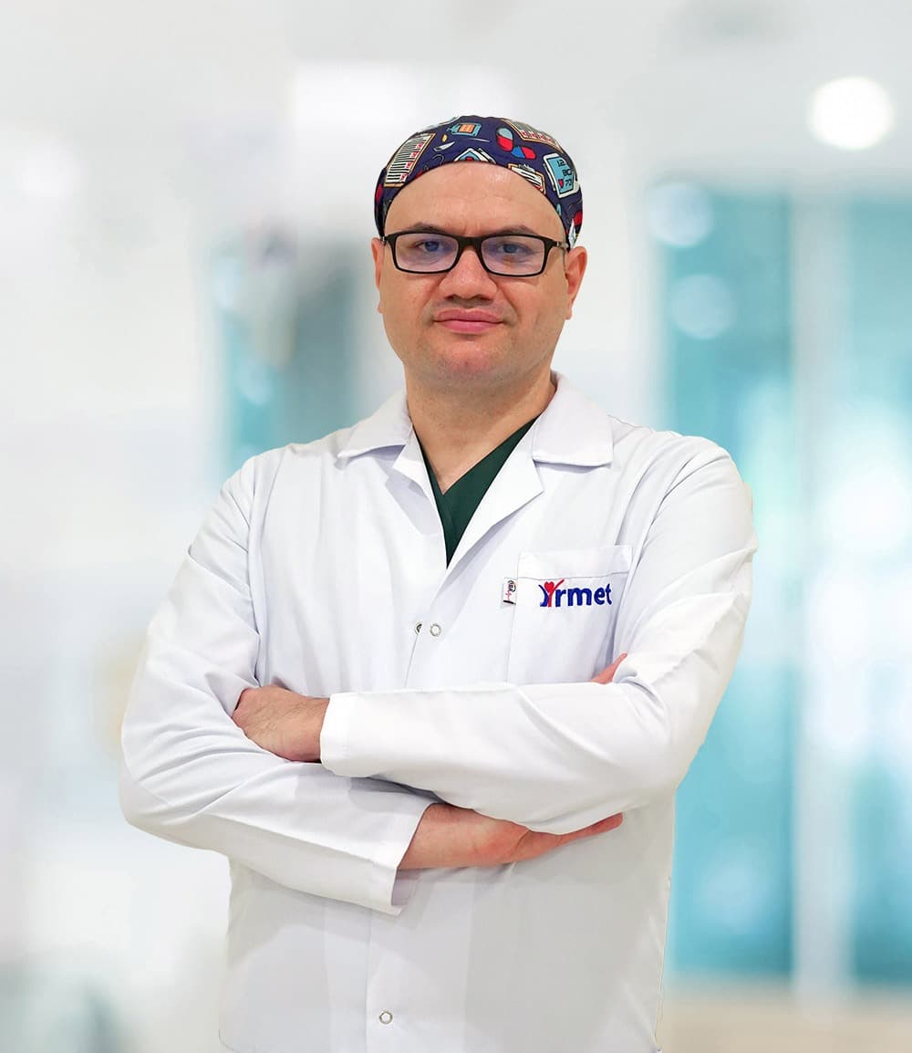 Op. Dr. Hüsamettin Bayraktar